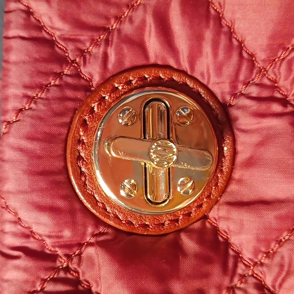 DKNY crossbody - Picture 7 of 16